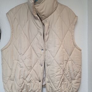 SHEIN Quilted Sleeveless Puffer Vest — Beige Cream